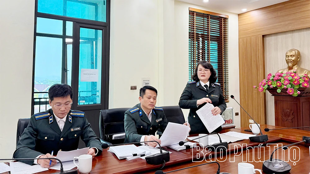Phòng Thi hành án dân sự khu vực 8 họp bàn chuẩn bị cưỡng chế thi hành án