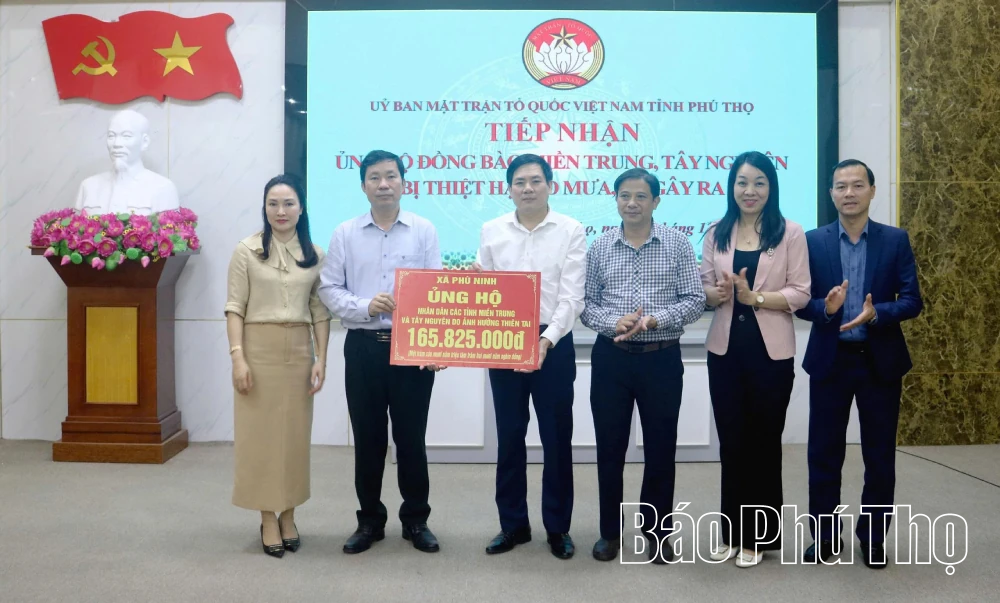 Tiếp nhận trên 265 triệu đồng ủng hộ đồng bào miền Trung, Tây Nguyên