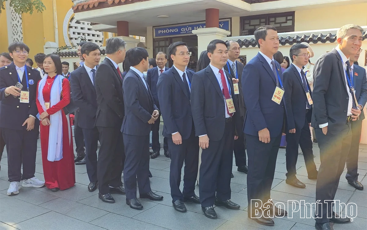 Rộn rã “bản hòa ca” thi đua yêu nước