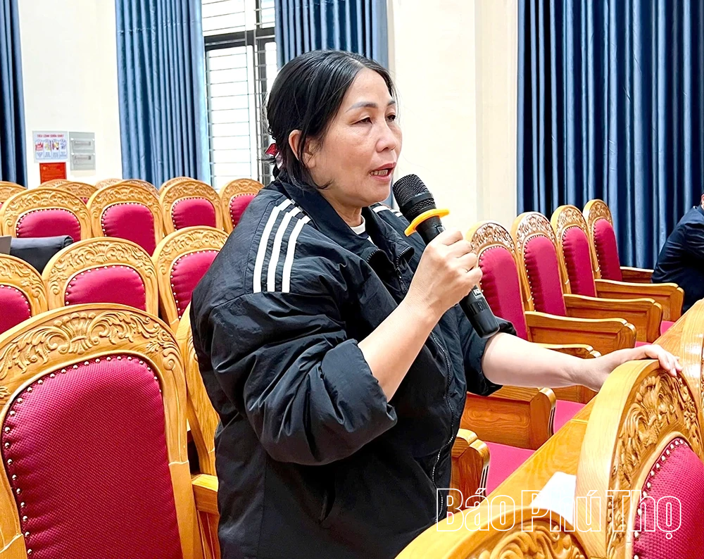 Đại biểu HĐND tỉnh, HĐND phường Vĩnh Phúc tiếp xúc cử tri