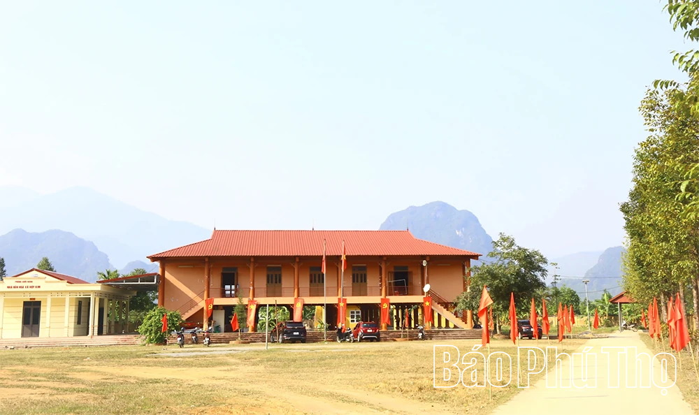 Hợp Kim đưa nghị quyết của Đảng vào cuộc sống