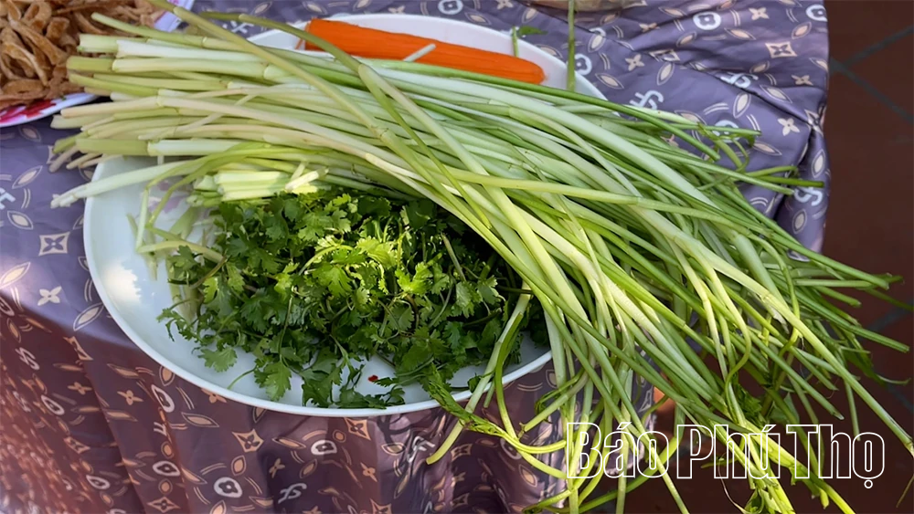 Nộm vó cần Hương Canh: Tinh túy hồn quê