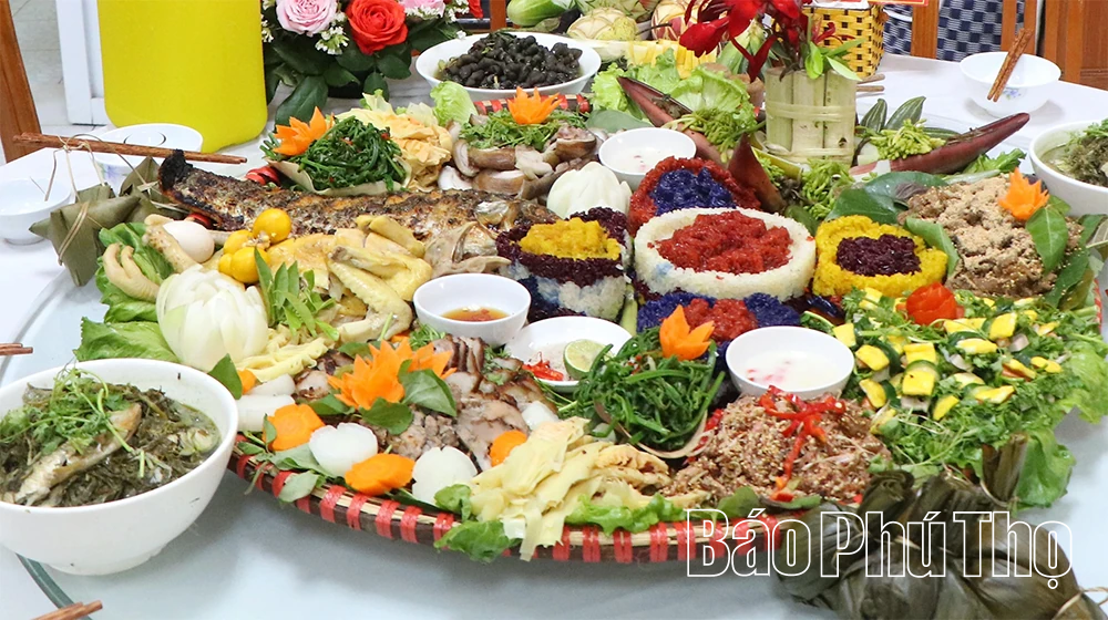 Cỗ Tết xứ Mường