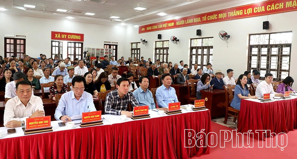 Ứng cử viên đại biểu HĐND tỉnh tiếp xúc cử tri tại xã Hy Cương