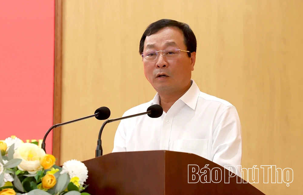 Ứng cử viên đại biểu HĐND tỉnh tiếp xúc cử tri tại xã Hy Cương