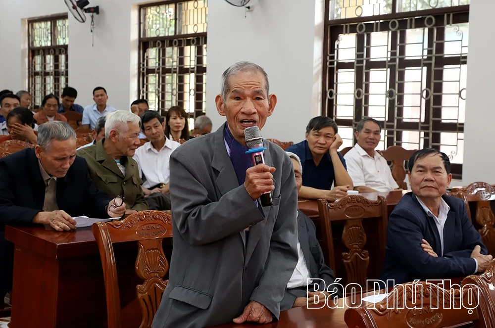 Ứng cử viên đại biểu HĐND tỉnh tiếp xúc cử tri tại xã Hy Cương