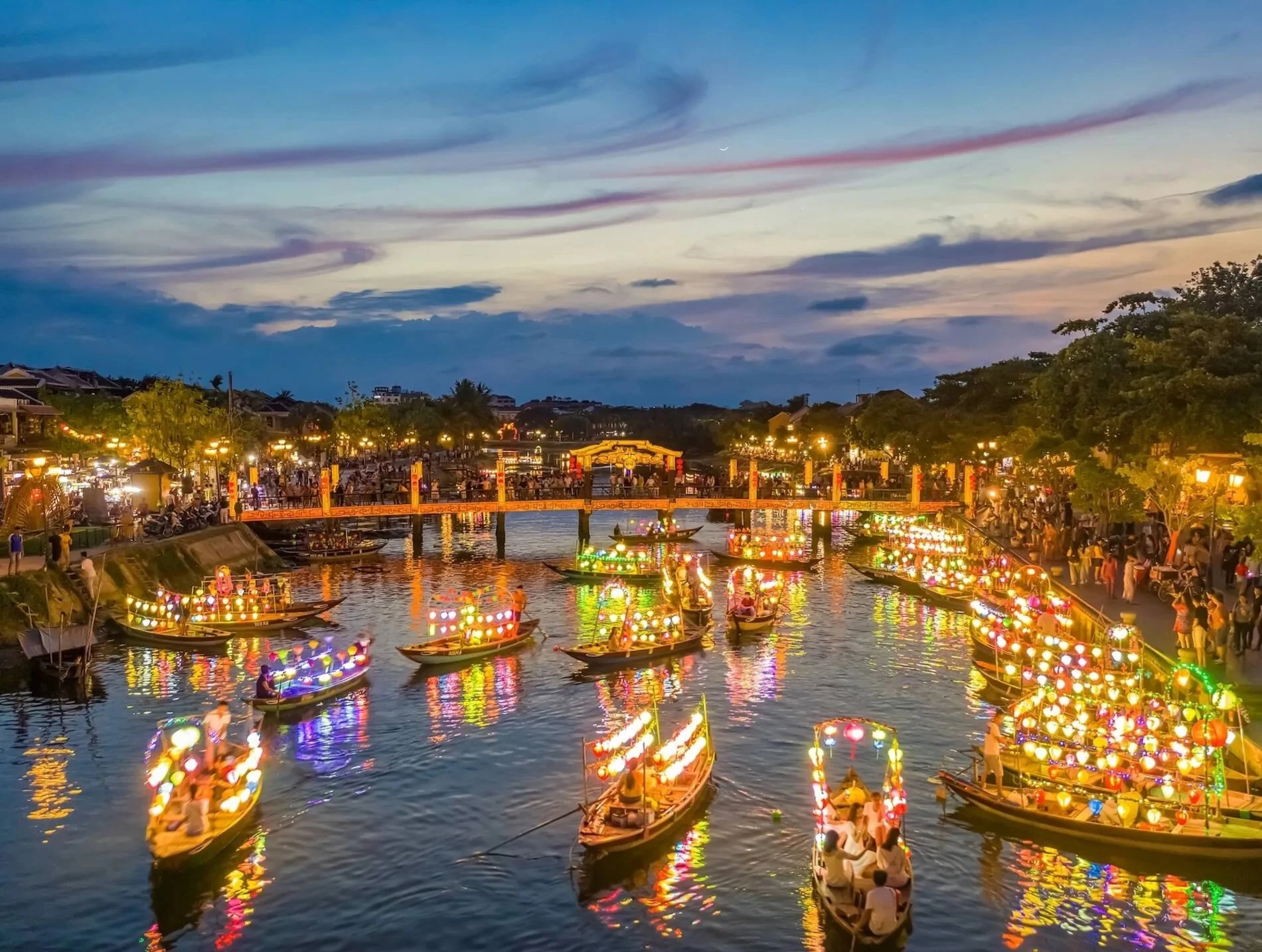 Báo Anh chọn hai điểm đến ở Việt Nam vào top đẹp nhất thế giới