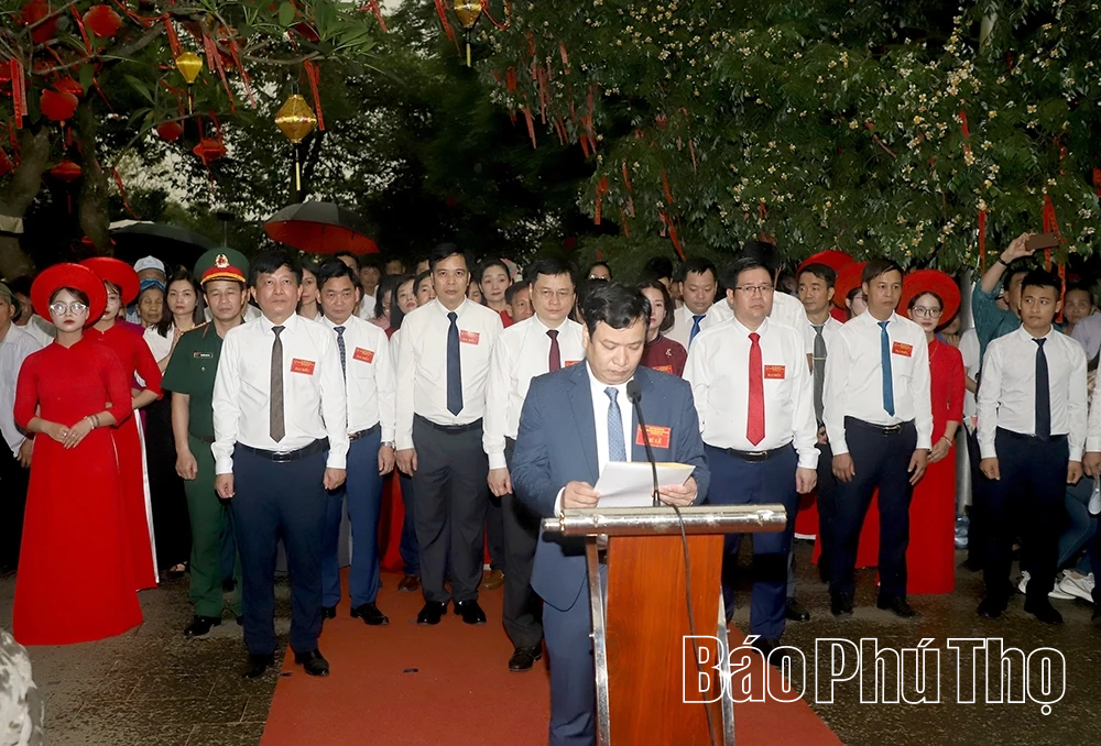 Phường Nông Trang dâng hương tưởng niệm các Vua Hùng