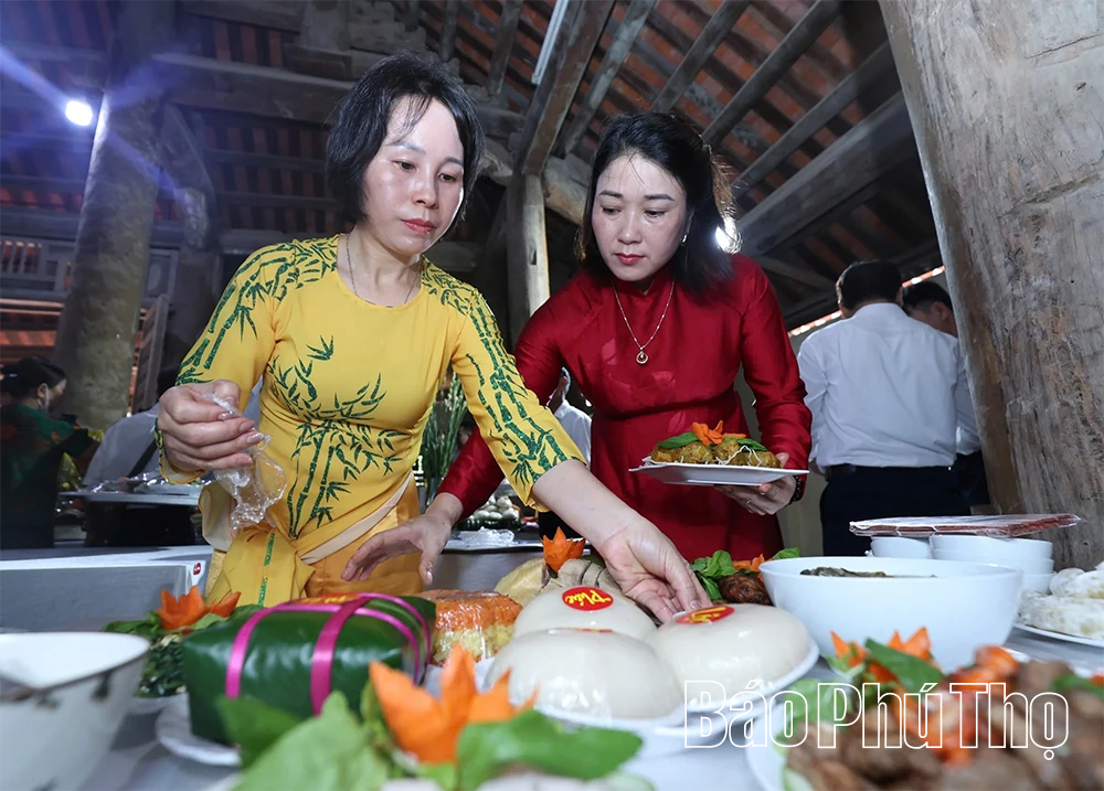23 đội tham gia Hội thi trưng bày “Mâm cỗ tri ân”