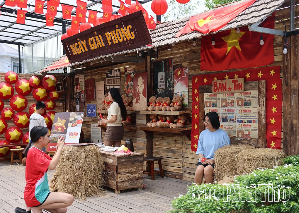 Tưng bừng cờ hoa chào mừng các ngày lễ 30/4 và 1/5