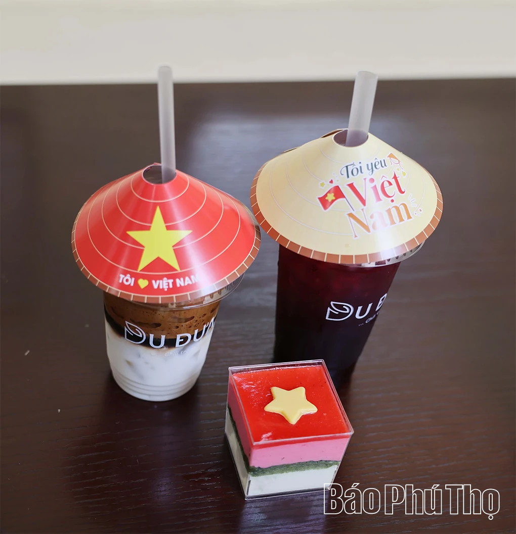 Tưng bừng cờ hoa chào mừng các ngày lễ 30/4 và 1/5