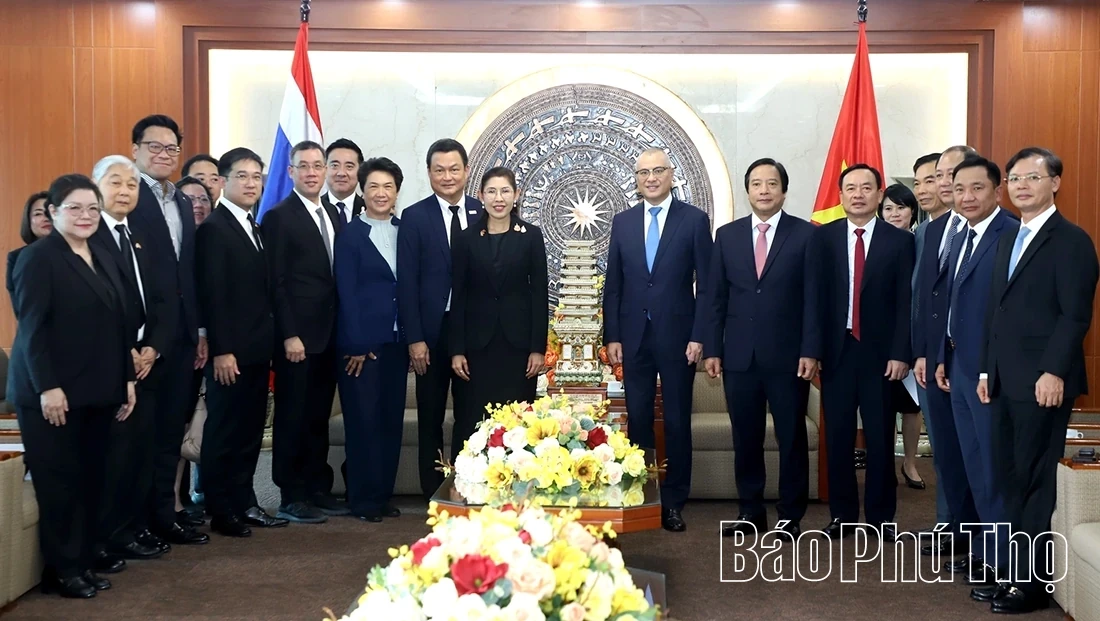 Phu Tho Provincial Party Secretary Receives the Ambassador of the Kingdom of Thailand to Vietnam