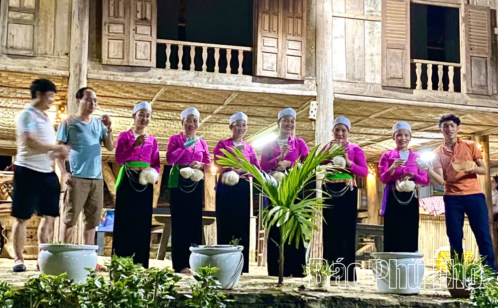 Lưu giữ bản sắc văn hóa dân tộc Mường