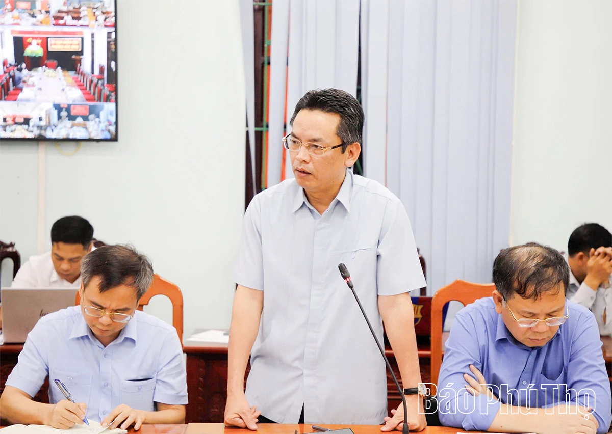 Chủ tịch UBND tỉnh Trần Duy Đông yêu cầu giải quyết ngay những kiến nghị chính đáng của công dân