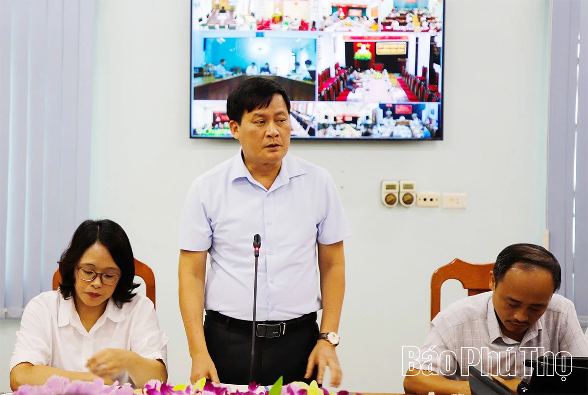 Chủ tịch UBND tỉnh Trần Duy Đông yêu cầu giải quyết ngay những kiến nghị chính đáng của công dân