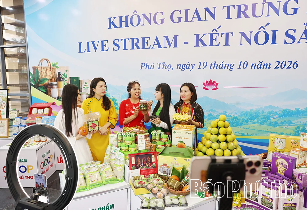 Phụ nữ Đất Tổ khởi nghiệp “sáng tạo xanh”