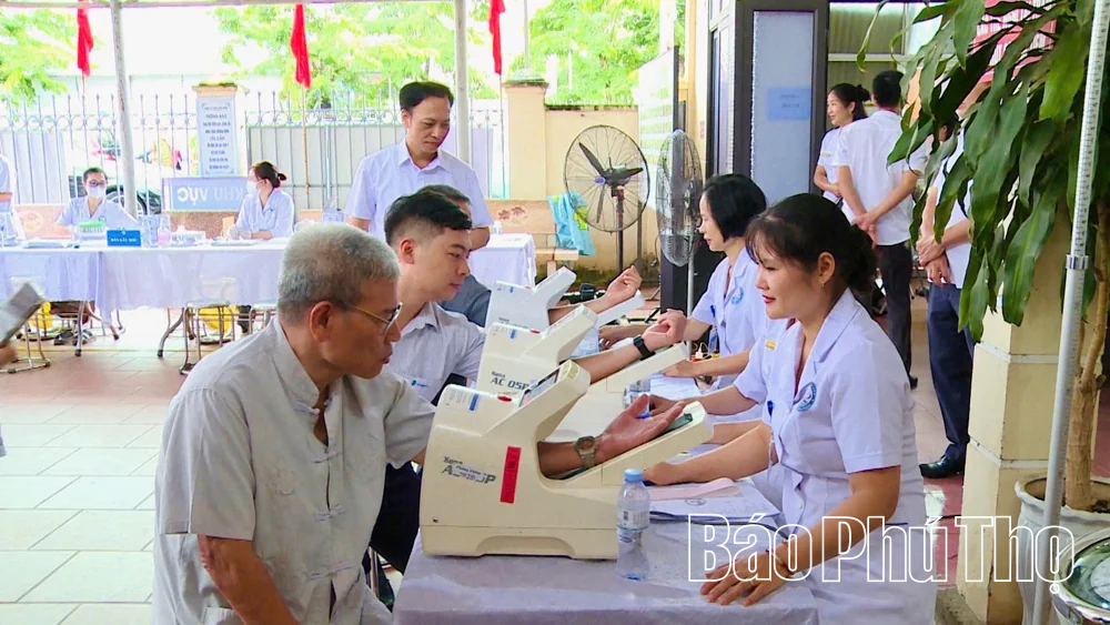 Y tế Phú Thọ khẳng định vai trò trụ cột an sinh xã hội